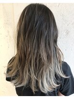 エイト 福岡天神店(EIGHT fukuoka)&nbsp;【EIGHT福岡】nabe_コントラストバレイヤージュシアシルバー☆☆