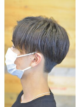 ヘアアイラッシュ リベット(hair eyelash RIVET) マッシュショート