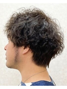 黄ぐまくん美容室 メンズパーマ