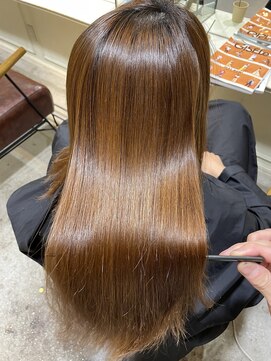 ロロ(ro-ro) 【恵比寿 ro-ro】美髪ストレート矯正