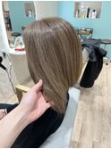 脱白髪染めハイライト グレージュ ブリーチカラー