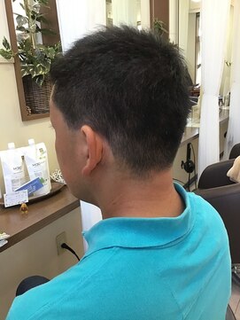 コアフィールフィス(COIFFURE fils) メンズ ベリーショート