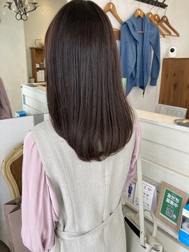 シェノン 赤羽店(CHAINON) ナチュラルストレート艶髪ロング、パサつき軽減コスメストレート