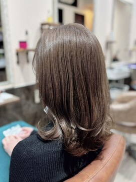 トウカ 船橋駅前店(TOUKA) ミディアムボブ/メルティカラー/似合わせカット［船橋/船橋駅］