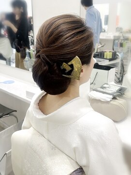 アメリ(AMELIE) 和装シニヨン