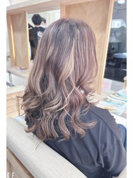 サムソンアンドデリラ 江南店 ハイライトカラー