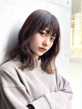 ハルキ ミナト ジャパン フクオカ(HARUKI MINATO japan FUK) 【大人ミディアムヘア】顔まわりレイヤー20代/30代