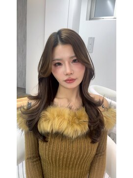 ロンドルピナス 小倉(Lond Lupinus) ミディアムレイヤーカット/似合わせカット/大人ガーリー/20代