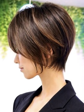 ビューイースト 亀戸 錦糸町(VIEW EAST) 小顔に見えるショートスタイル/@view_keito