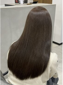 シェイト(ciate) オリーブブラウン Instagram@ciatesara