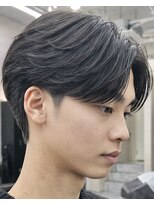 グロップ 町田(GLOP) 町田でかけるフェザーパーマで柔らかく軽やかな動き