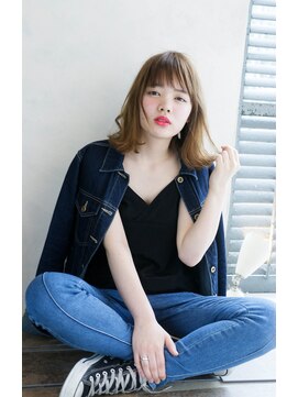 フェリアあべの(FERIA) 【FERIA】プラチナベージュ『ちょっぴりcoolな辛口BOB』