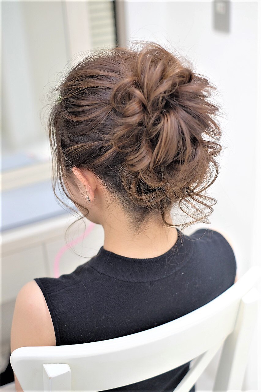 ソフトモヒカン風アップ：L003956097｜リサ 恵比寿(risa.)のヘア