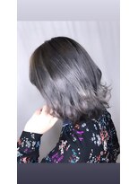 シルバー×グレージュ