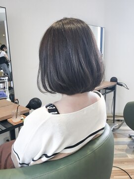 ヘアースパリゾート リアン 燕三条店(Lien) ラベンダーグレージュ_ボブ