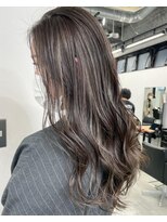 キラ 渋谷(KILLA) ハイライトグレージュ/ホワイトアッシュ/コンサバ/ブリーチなし