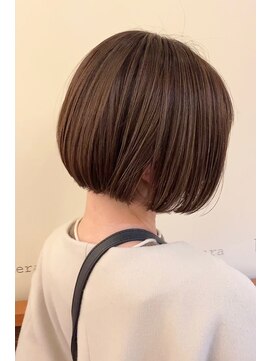 ハナモリ テララ(hanamori terara) terara★多田羅 ミニボブとハイライトで透明感【前下りボブ】