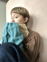 アルテペロ(arte pelo)&nbsp;ブロンド×オン眉マッシュショート