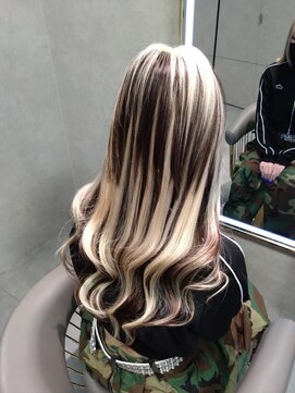 ニーナ ビューティーサロン(NINA Beauty Salon) プルエクステでアンブレラカラー