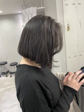 リュンヌ(Lune) シンプルボブ×グレージュ
