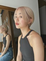 ハンサムショートホワイトベージュ