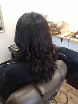 ユニ ヘアサロン イシグロ(yuni HAIRSALON ishiguro) ヴィラロドラカラーリタッチ