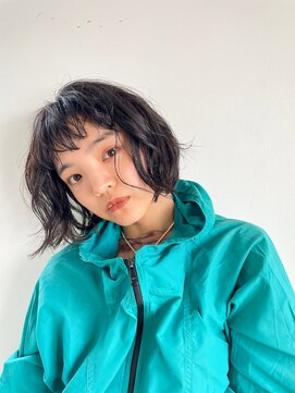 セーヌアワー(CEINE OUR) タイトボブ/切りっぱなしボブ/ブルーアッシュ/20代/30代