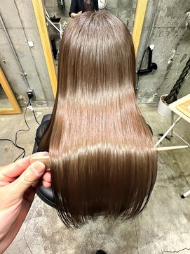 ララク(RARAQ) 美髪矯正/髪質改善ストレート/酸性ストレート/縮毛矯正