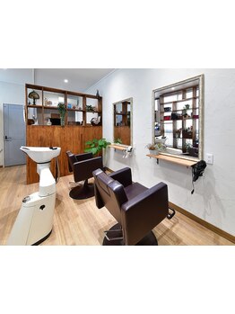 2席だけの小さな隠れ家サロン《Lily》。あなただけの空間と、こだわりのヘナ・スパで癒しのサロンtimeを＊