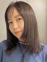 ノイカーム(noi Calm) 顔周りレイヤーカットくびれヘアミルクティーベージュカラー