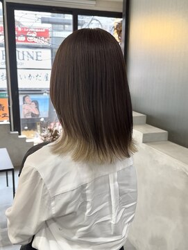 アンダーバーホワイト 広島 本通店(_WHITE) インナーカラー/グレージュ/ホワイトベージュ