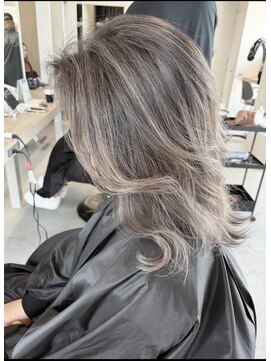 リア 近鉄八尾店(Lia) バレイヤージュ☆