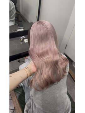 モニカ 原宿店(MONIQA) ホワイトピンク