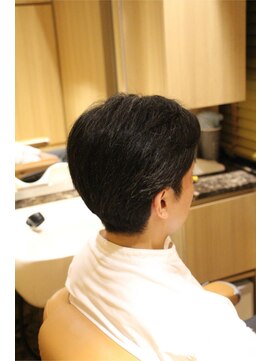 ヘアーモードキクチ 日本橋三越前店 ビジネスツーブロ(長め)