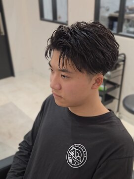 ラピス 名古屋駅前店(Lapis) フェザーショート/短髪/七三分け/メンズショート