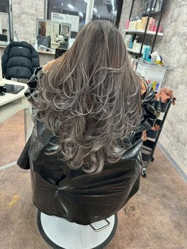 リファイン バイ アフィナー 本厚木店(Refine by Afinar) ブリーチハイライト髪質改善ダブルカラーレイヤーカット/本厚木