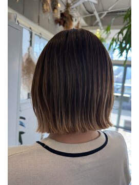 タオ(tao) まだまだずっと可愛いボブ