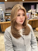 ミニョン(Mi9non)&nbsp;ダメージ毛でも可愛いレイヤー/顔周りカット/前髪/イメチェン