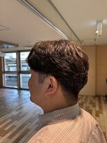 ケンジ 平塚 アネッタ(KENJE annetta)&nbsp;ナチュラルパーマ　刈り上げマッシュ