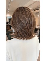 ラルマミット(lalma mit)&nbsp;白髪染め？いらないです。ハイライト×ミルクベージュカラー