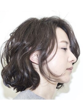 ブレラ(BRERA) 抜け感ボブ