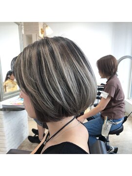 リッシュ 佐倉店(Lish) ミニボブ バレイヤージュ