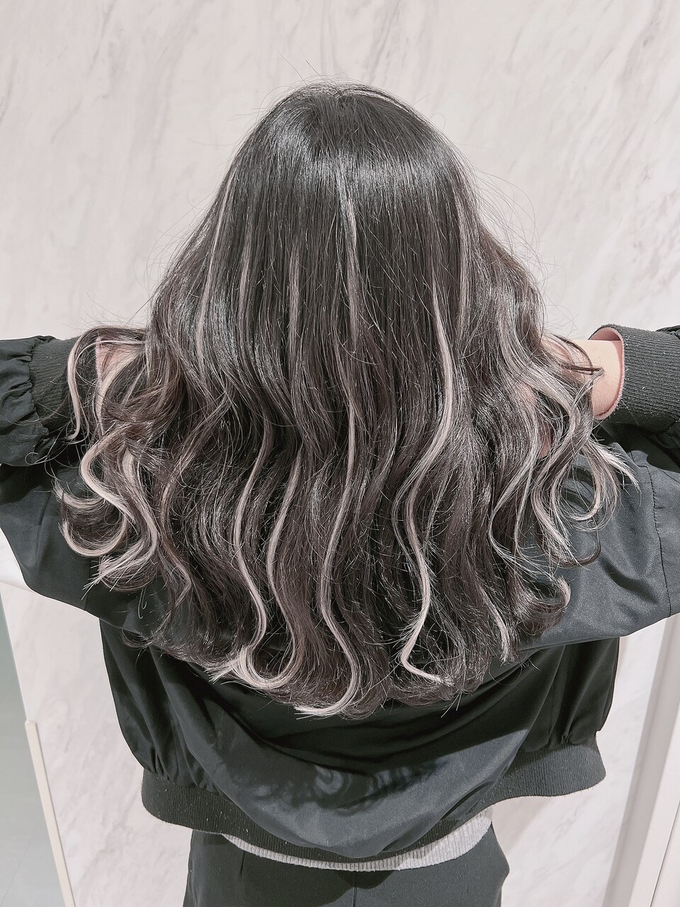 店長今里☆ベースを暗めにエクステハイライト☆：L180465439｜リー