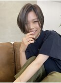 大人クールショートボブ30歳、40歳、センターパート