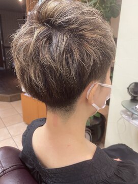 あさひ 2ブロックで作る刈り上げ大人女子