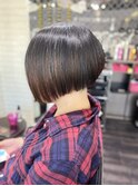 【ボブスタイル】刈り上げ前下がりボブ【個性的】
