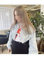 エン(eNN)&nbsp;髪質改善ミルクティーベージュ・ダブルカラー・艶髪ハイトーン