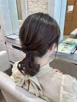ヴィサージュプラス(VISAGE plus)&nbsp;【お呼ばれヘアセット】ローポニーアレンジ