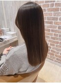 大人かわいい☆厚みを残した重ためロング♪艶髪ストレート