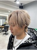 メンズハイトーン/ミルクティー/ハイトーンセンターパート